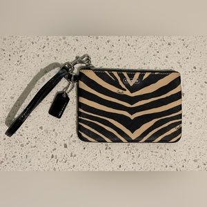 NWOT Coach Wristlet
